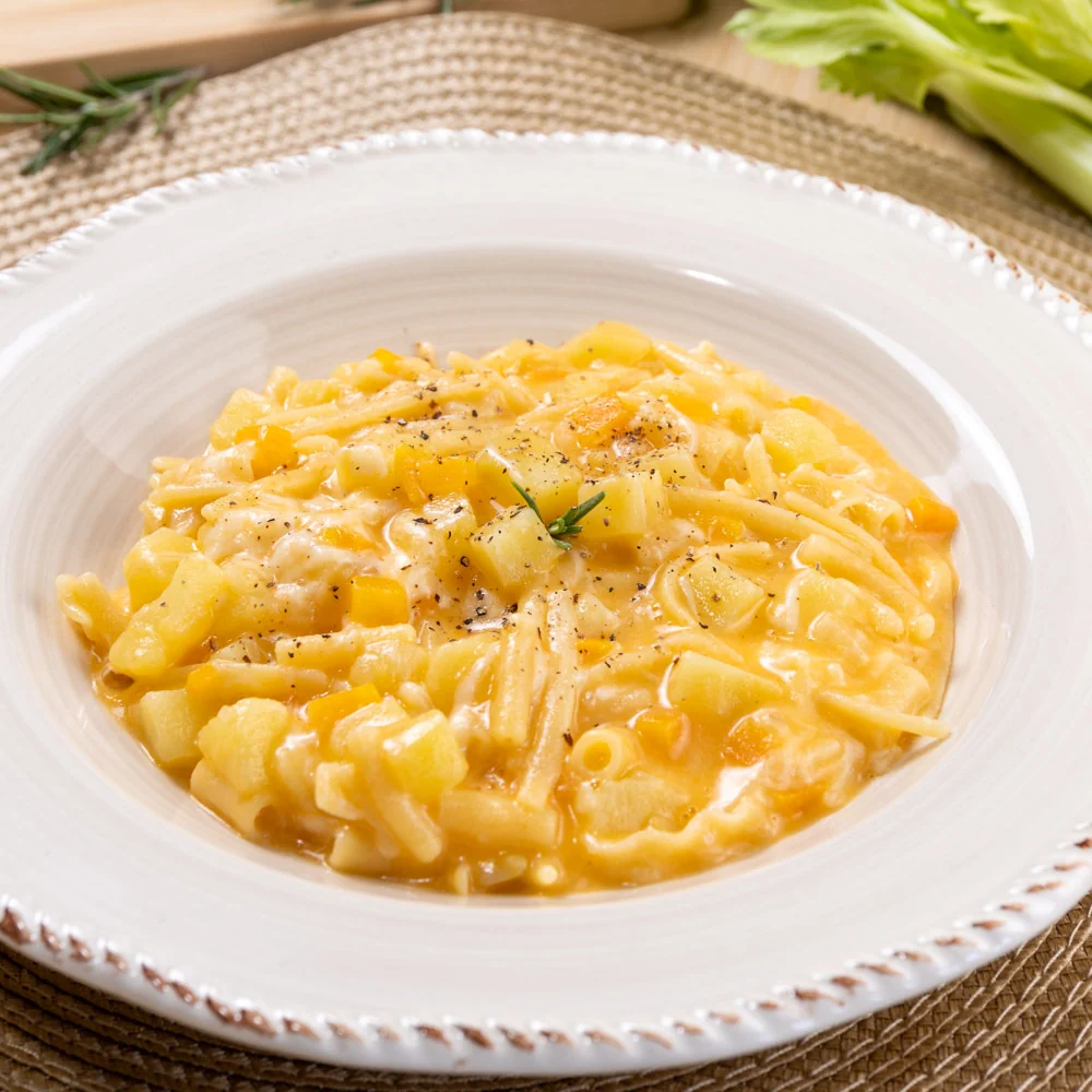 Pasta patate e provola